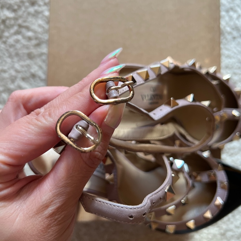 Valentino Rockstuds size 37 100mm slingback - Picture 4 of 5